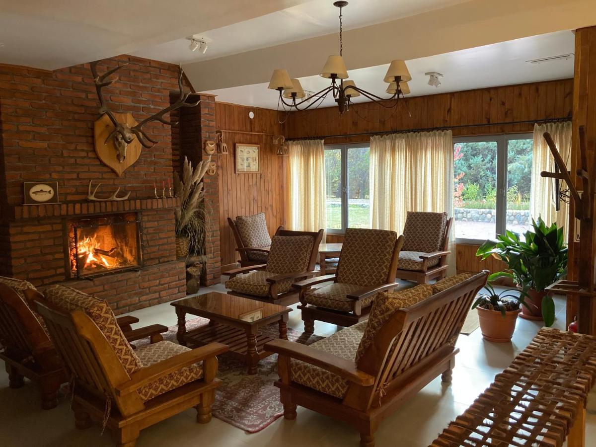 Estancia Quillen Lodge - Hosteria Алумине Экстерьер фото